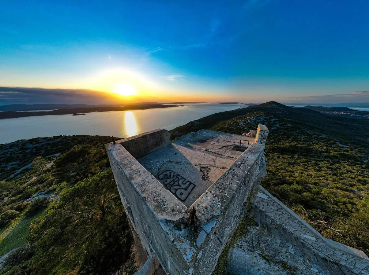 Summer Bliss Suite Preko 0*,  Croatia