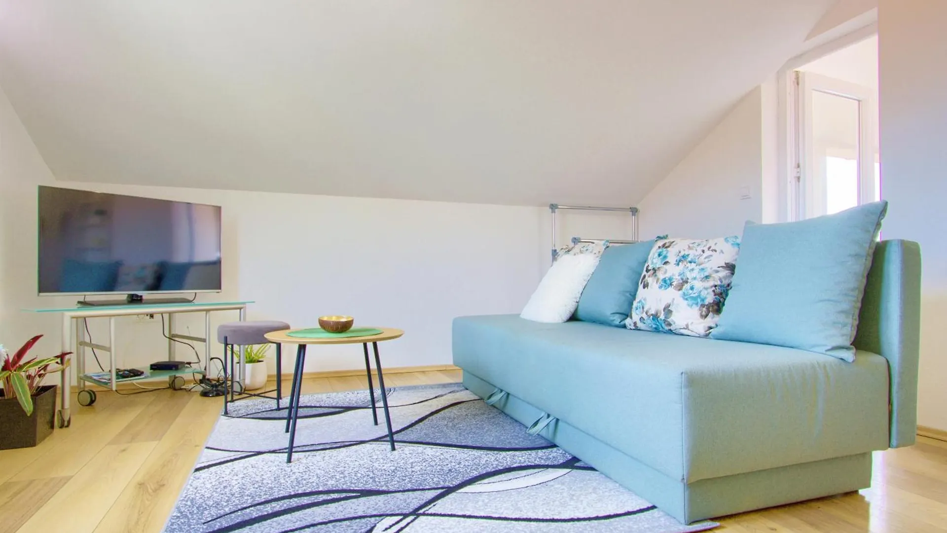 Summer Bliss Suite Preko